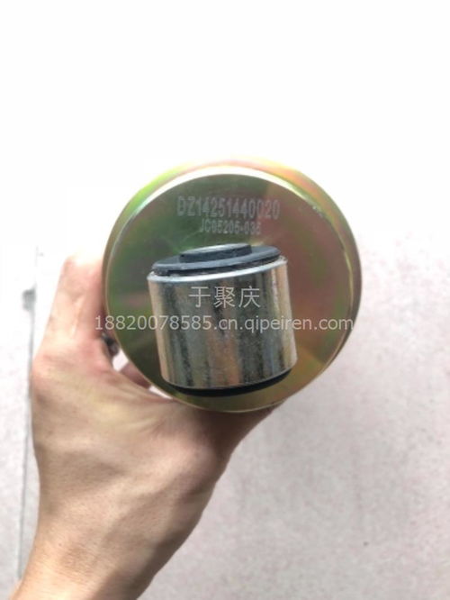 陕汽德龙X3000后驾驶室减震器与空气弹簧全面解析 配件选购指南